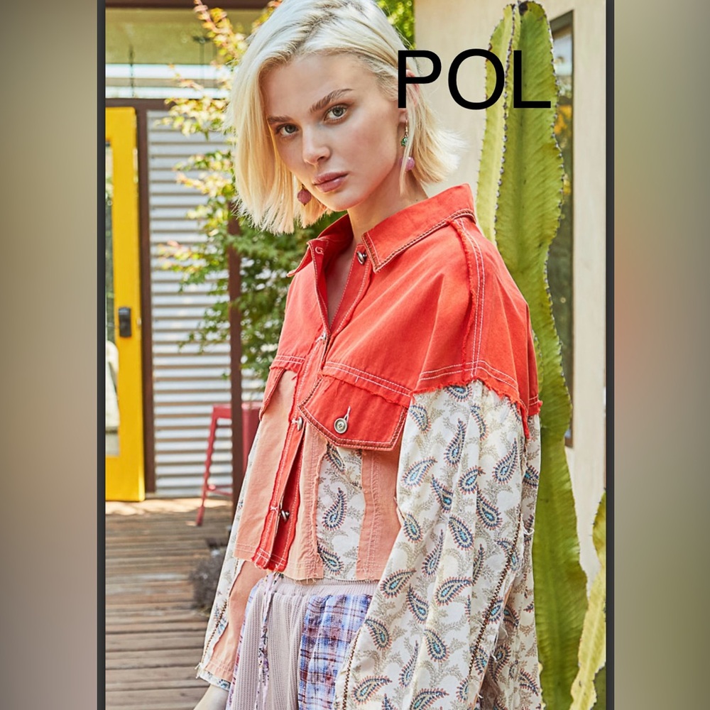 95. NWT POL Red-Orange and Cream Patchwork Jacket w/Open Back+Mixed Media - Picture 4 of 7